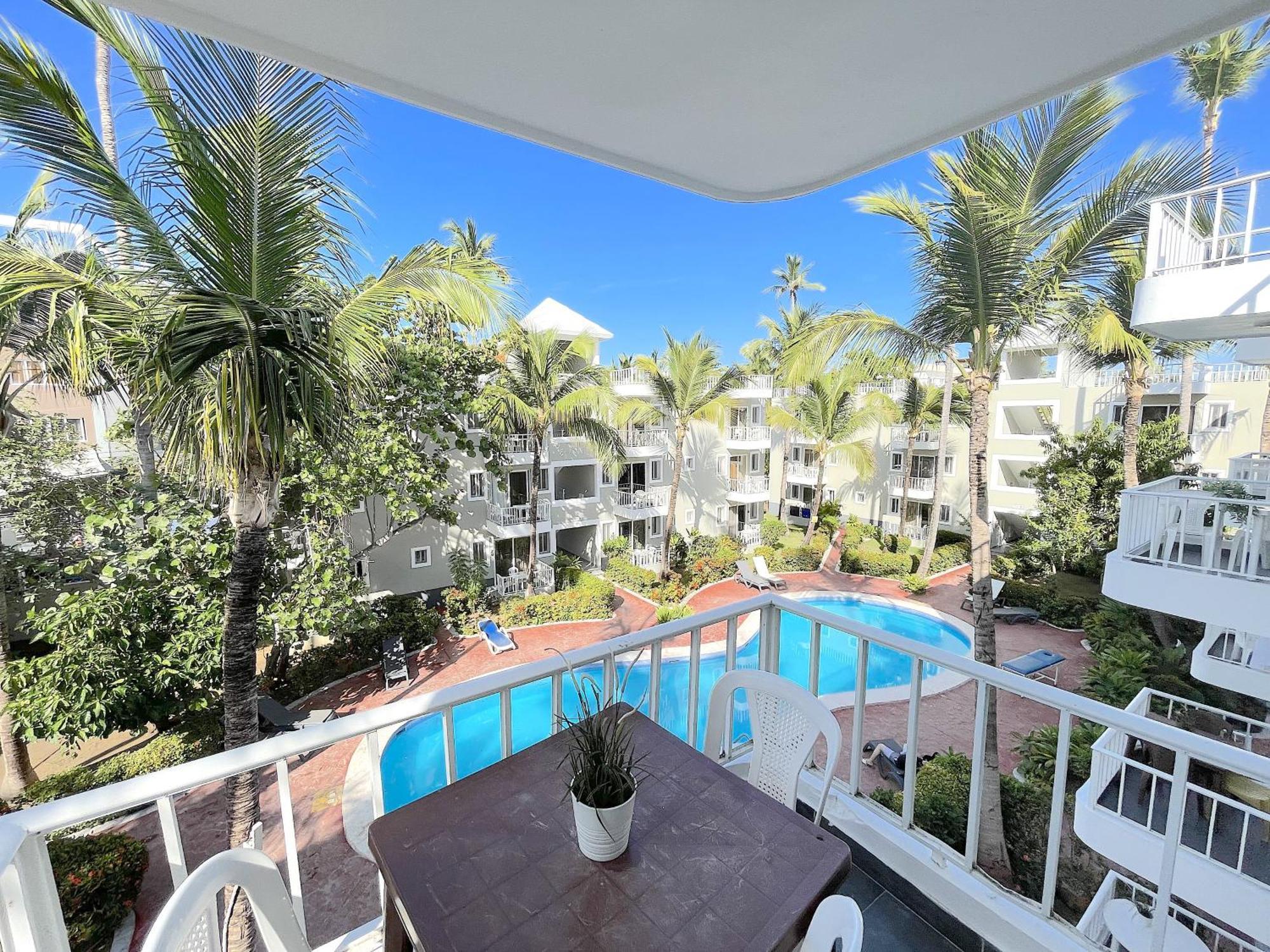 Tropical Adventures Sol Caribe Studios Suites Bavaro Beach & Pool Punta Cana Exterior foto